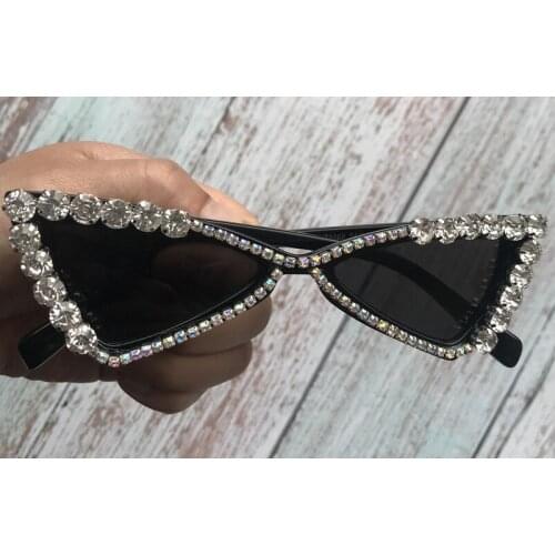 2019 cat eyes ladies sunglasses handmade diamonds with beads decorative border sunglasses fashion retro luxury black sunglasses