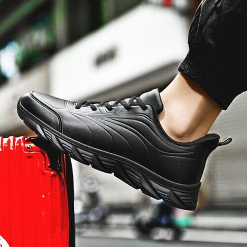 Men Casual Shoes Leather Men Shoes Sneakers Spring Comfortable Walking Shoes Lightweight Rubber Waterproof Couple Sneakers Men