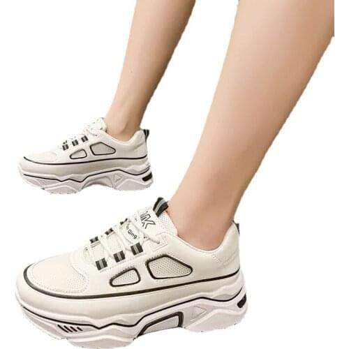 2021 new autumn daddy shoes Korean style round toe low-top front lace-up casual sports womens shoes