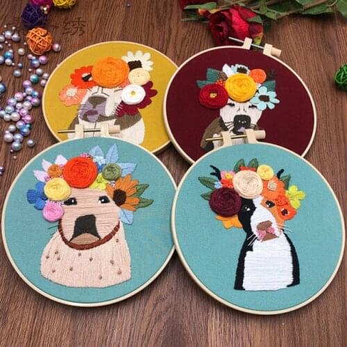 Animal Pet Dog Flower Embroidery Kit Handwork Needlework for Beginner Cross Stitch Dog Painting Embroidery Hoop Home Decoration