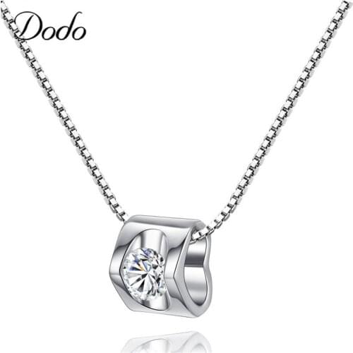 Korean Fashion Hollow Heart-Shaped Necklace With Shining Zircon Silver Color Pendant Necklace For Girl Women Wedding Jewelry N19