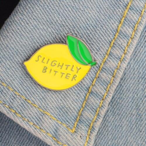Lemon Pin SLIGHTLY BITTER Yellow Lemon Enamel Metal Brooch Cute Fruit Badge Trendy Glamour Collar Backpack Jewelry Accessories