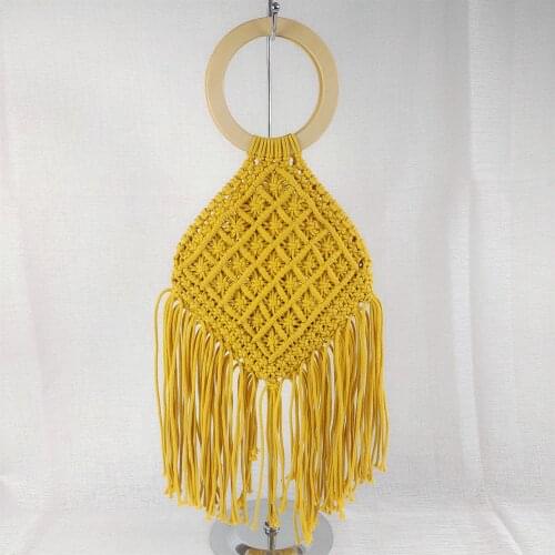 2021 summer new cotton thread craft straw bag Wooden handle diamond cotton thread tassel messenger bag women