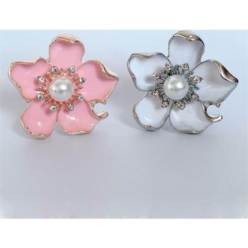 Simulated Pearl Brooches Flower Silk Scarves Jewelry Accessories Shawl Ring Clip Tricyclic Scarf Buckle For Women Party Gift