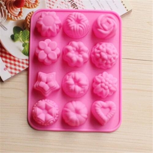1PC Silicone Muffin Tray Candy Cupcake Jelly Mold Pan 12 Flowers Bakeware Chocolate Mould Baking Tools