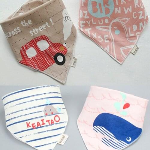 2Pcs/lot Baby Bibs Waterproof Triangle Cotton Bandana Bibs Child Bibs Newborn Absorbent Cloth Baby Stuff