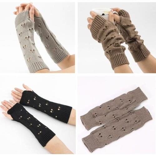 2021 new Women Gloves Stylish Hand Warmer Winter Gloves Women Arm Crochet Knitting Hollow Heart Mitten Warm Fingerless Gloves