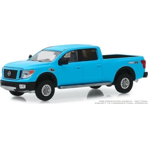 GreenLight 1:64 2018 Niss an Titan XD Pro-4X BLUE boutique alloy car toys for children Model original box