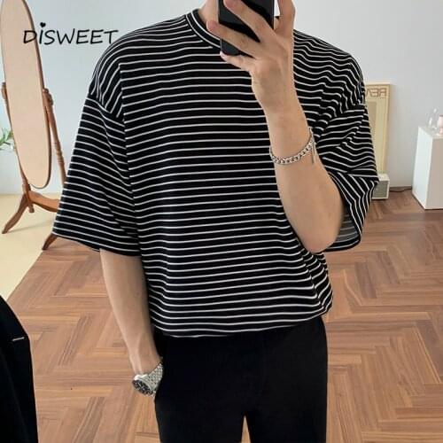 Striped Crew Neck T-shirt Mens Korean Short Sleeve Loose Tees Boy Harajuku Slim Summer Top Men