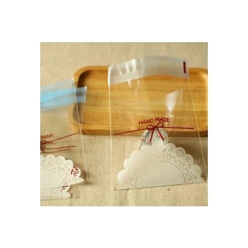 New Arrival 100 pcs/lot Romantic White Lace Biscuit Packaging Bag Cookie Packing Plastic Candy Bags For Wedding 7cm*7cm