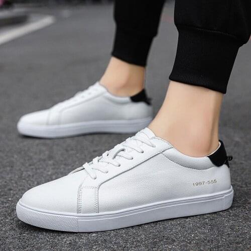 Fashion Sneakers 2020 Men Loafers Men Shoes Leather Casual Shoes Man Youth Shoes Mens Fashion White Flat Footwear
