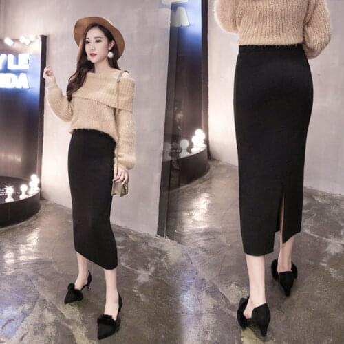 Autumn Winter 2021 Womens Skirt Black Back Split Knit Medium Length High Waist A-shaped Skirt Hip Wrap Skirt Girl Commuter