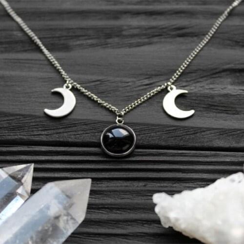 Goth Black Obsidian Agate Moon Phases Necklace Moon Gothic Mystical Witchy Pendant Statement Charm Women Gift Jewelry Fashion