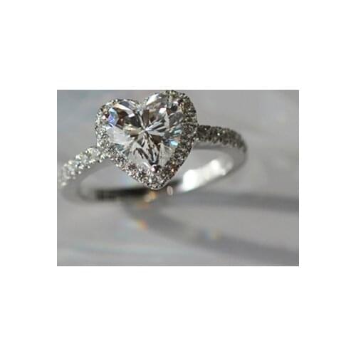 Genuine Pure White Gold 18K Jewelry 2CT Heart Shape Lovely Diamond Moissanite Wedding Ring For Fiancee D Color VVS1