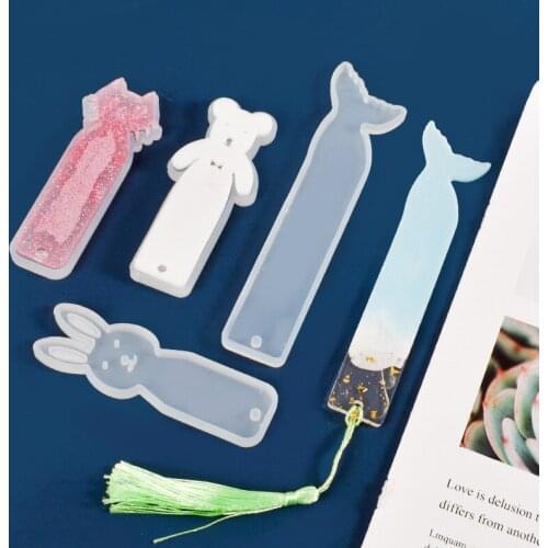 Bookmark Silicone Mold Crystal Epoxy Resin Small Animal Modeling Casting Mold DIY Bookmark Decoration Production Process