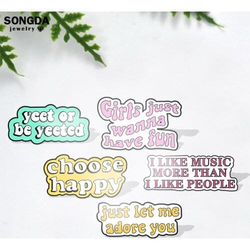 Creative Novel Motto Acrylic Pin Funny Letter Brooches Badge for Kid Friend Bag Clothes Lapel Pin Fashion Jewelry Gift Wholesale