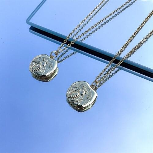 Gold color Choker charm Necklace for women bee Tassel Pendant Chain Necklaces & Pendants chokers Fashion Jewelry