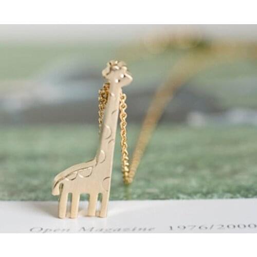 Wholesale 10pcs/Lot Fashion Little Giraffe Pendant Silver Gold Rose Gold Color Necklace Women Charm Jewelry Free Shipping