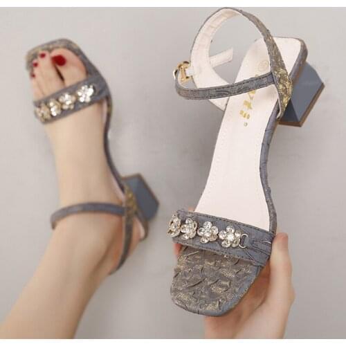2021 crystal flower band gladiator sandals women 43 big size pleated cloth sandalias mujer comfy thick heel summer shoes woman