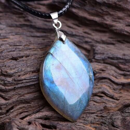 Druzy 1PC Natural Crystal Moonstone Polished Quartz Labradorite Ore Specimen Stone Healing Narutal Stone Pendant Necklace