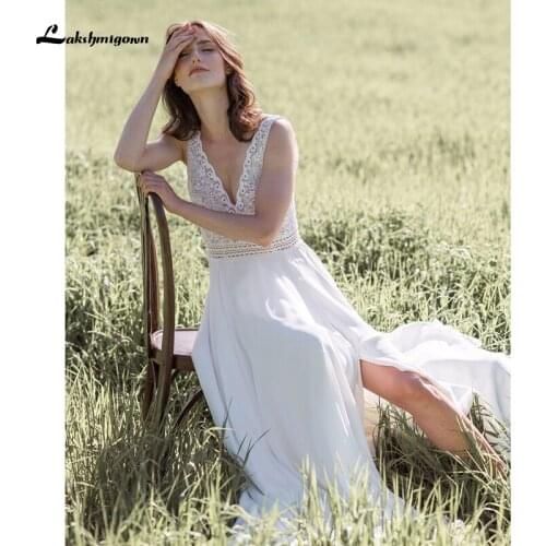 Lakshmigown Sexy Bohemian Side Wedding Gown V Neck Open Back Beach Boho Simple Chiffon Bridal Dress vestido de novia 2021