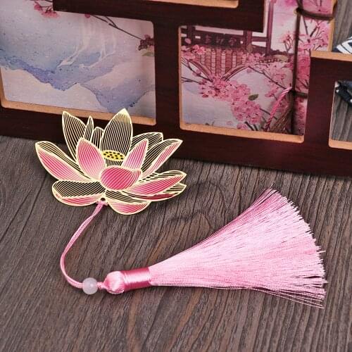 1Pc Chinese Style Retro Bookmark Hollow Out Rose Lotus Leaf Brass Book Clip Tassel Pendant School Stationery Supply Student Gift