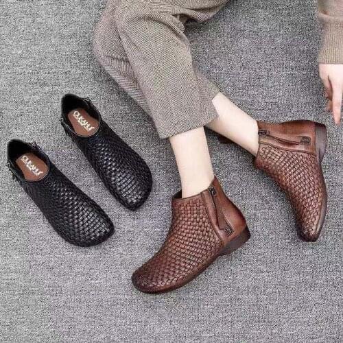 Autumn and winter new middle-aged and elderly mothers shoes flat bottom casual leather boots woven retro short boots