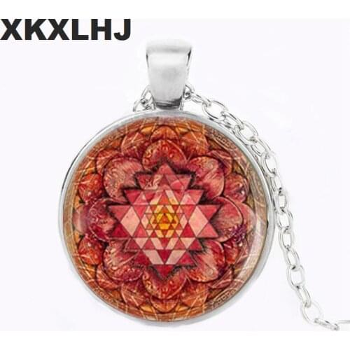 XKXLHJ Unique Blooming Mandala Sri Yantra Necklace Buddhist Charm Sri Lankan Sacred Geometry Crystal Cabochon Necklaces Pendants