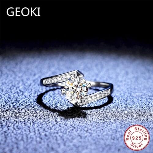 Geoki Passed Diamond Test 1 Ct Perfect Cut D Color VVS1 Moissanite Ring Luxury 925 Sterling Silver Diamond Ring Wedding Jewelry