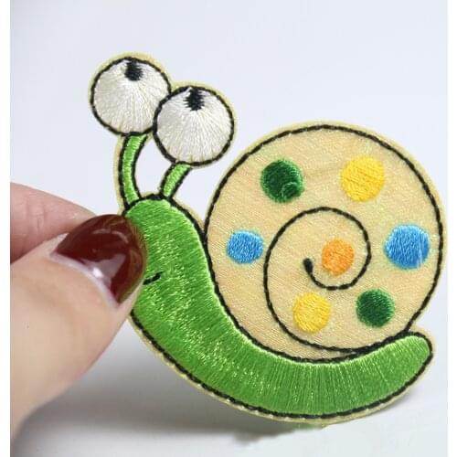 Lovely Small Snail Embroidery Animal Badges Cartoon Insect Children Iron On Patch Embroidered Applique Sewing Clothes Stickers