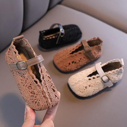 Girls' fashion Princess woven shoes childrens bean shoes 1-5 years old childrens soft soled walking shoes hollow out shoes