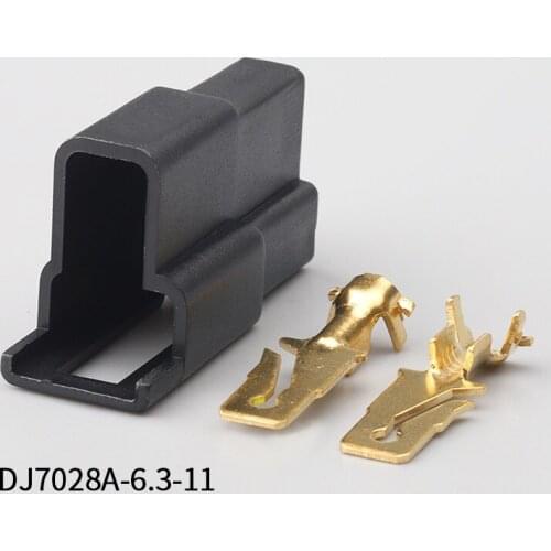 100PCS DJ7028A-6.3-11 6.3mm 2Pin AMP Car Electrical Wire Connectors
