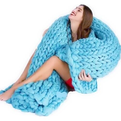 New High Quality Super Chunky Merino Wool Yarn Giant Roving Spinning Wool for Arm Knitting Blankets Sweaters Scarves