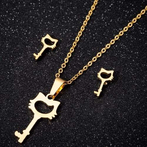 Oly2u Cartoon Anime Tool Key Shaped Pendant Necklaces Decorated with Cat Head Jewelry Sets for Women Kids Femme Kitten Earings