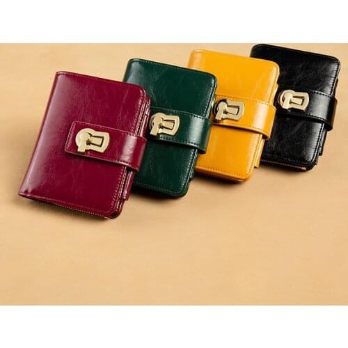Ladies wallet short 2021 new cowhide zipper folding card holder one fashion womens multifunctional small wallet