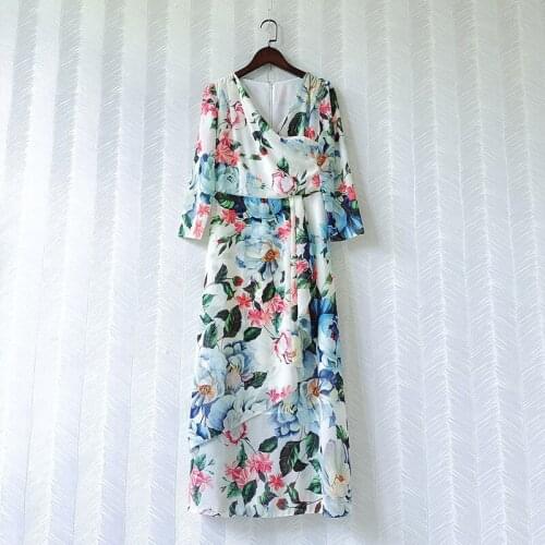 Summer 2021 France Style womens floral print V-neck vintage dress B541