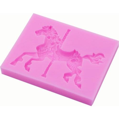 Silica Gel Carousel Silicone Mold Kitchen Resin Baking Tool DIY Pastry Cake Fondant Moulds Horse Dessert Chocolate Decoration