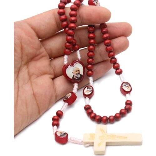 Holy Father Madonna Wine Mahogany Beads Hand-Woven Rosary Necklace Cross Religious Catholic Ornaments Holding Rosary