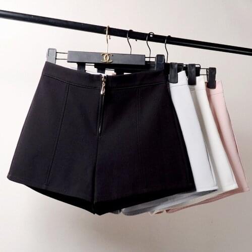 Cheap wholesale 2019 new Spring Summer Autumn Hot selling womens fashion casual sexy shorts outerwear MC357