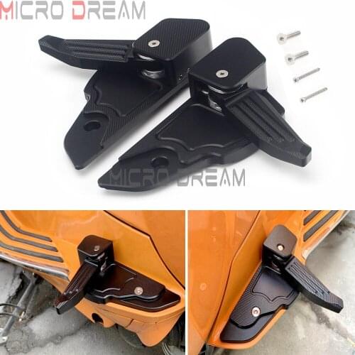 1 Pair Scooter CNC Rear Footrests Foot Rest Passenger Extensions Extended Footpegs Adapter For Vespa Sprint Primavera 125 150