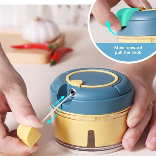 1Pcs Non-slip Ginger Garlic Crusher Hand Pull Nordic Style Manual Kitchen Accessories Multifunctional Portable Garlic Press