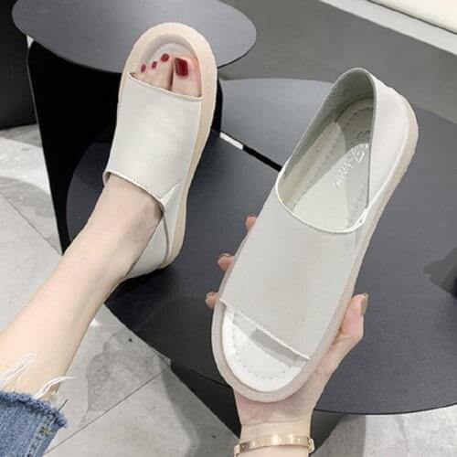 Soft-Soled, Comfortable Flat-Bottomed Shallow Mouth Pure Color Ladies Sandals Summer New Open-Toed Casual Shoes Large Size 40