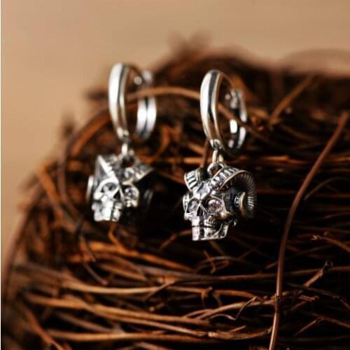 New Style Retro Goat Skull Domineering Mens and Womens Drop Earrings Gothic Style Glamour Rock Jewelry