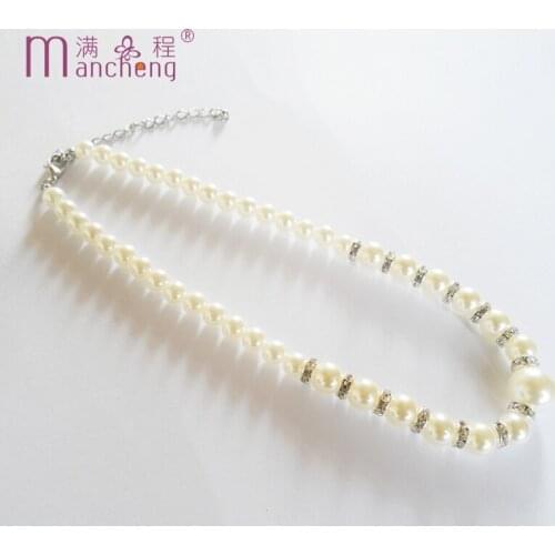 2021 fine quality low price pearl beads necklace women wholesale classic style set auger crystal pearl necklace party jewelry