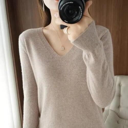 2021 Basic V-neck Solid Autumn Winter Women Sweaters Pullover Female Loose Warm Knitted Long Sleeve Sweater