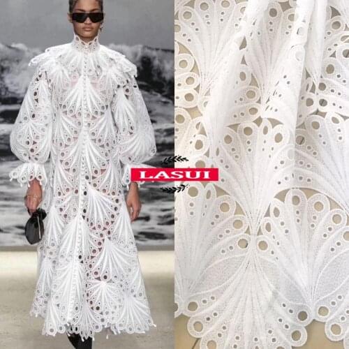 LASUI 2019 High quality 1 yard Hollow white milk silk big celosia embroidery Water Soluble Lace Fabric DIY evening dress S0036