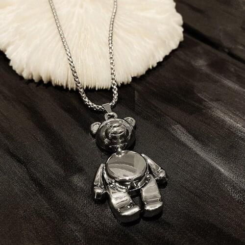 Movable Bear Pendant Necklace Fashion Personality Sweet Cute Necklace Alloy Material Jewelry Girlfriend Birthday Gift