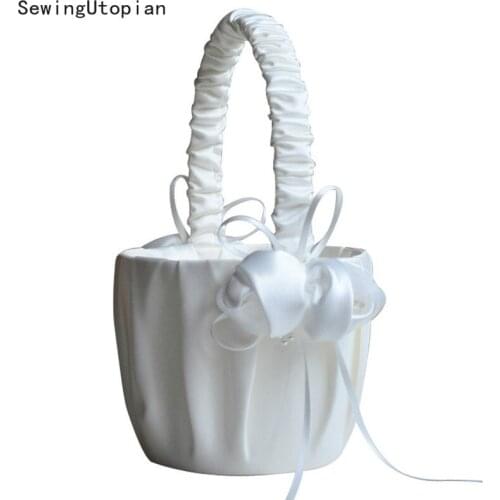 Wedding Lace Ribbon Bowknot Flower Basket Ceremony Party Sweet Girls Bridesmaid Collection Fruit Candies Container