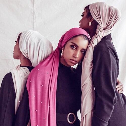 21 Colors Plain Jersey Beads Hijab Scarf Cotton Polyester Wrap Neck Shawls Stitch Pearl Foulards Soft Muslim Head Snood 180*85Cm