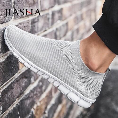 Breathable mesh casual sneakers men sock shoes 2021 slip-on flats mens summer sneakers comfortable man footwear